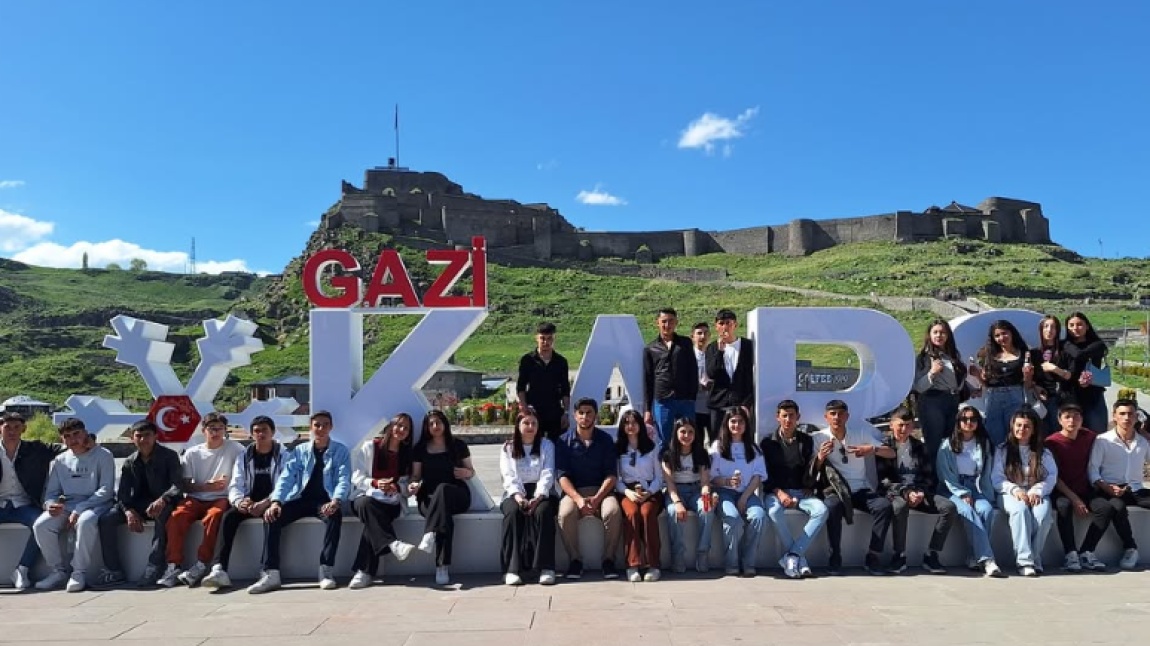 ÖĞRENCİLERİMİZ İLE KARS ANİ HARABELERİ GEZİMİZ